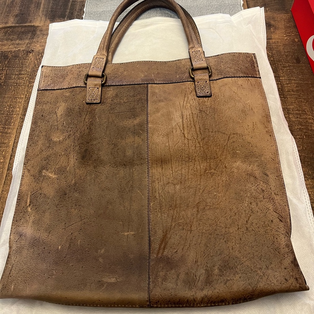Beautiful brown leather tote bag